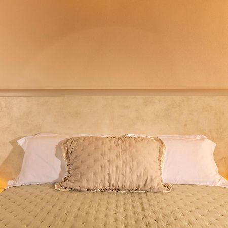 Palazzo Falcinelli Luxury Room In Montepulciano Center With Air Conditioning And Elevator エクステリア 写真