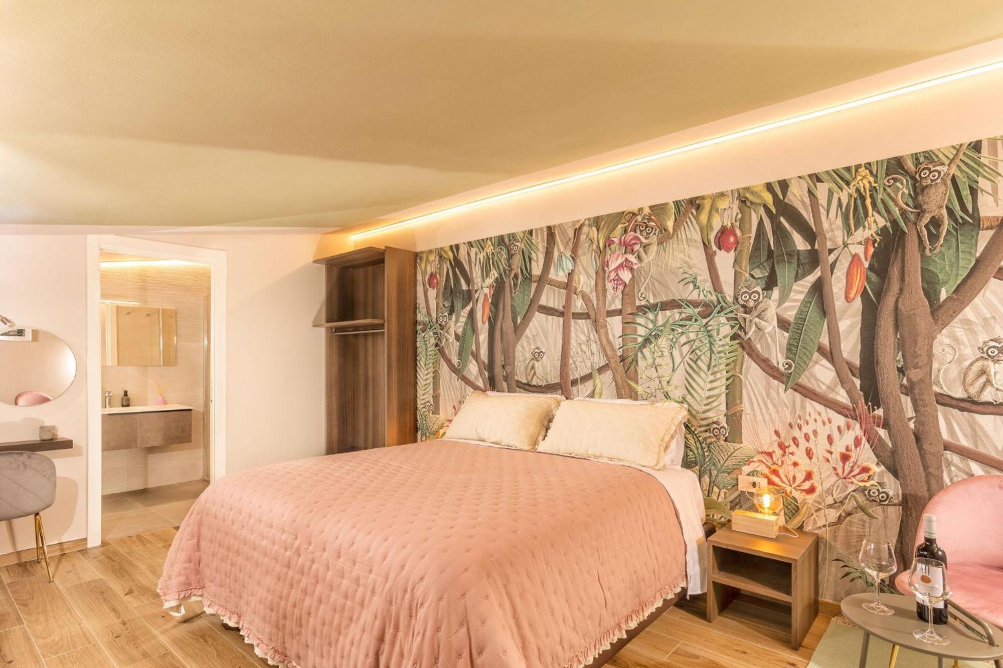 Palazzo Falcinelli Luxury Room In Montepulciano Center With Air Conditioning And Elevator エクステリア 写真
