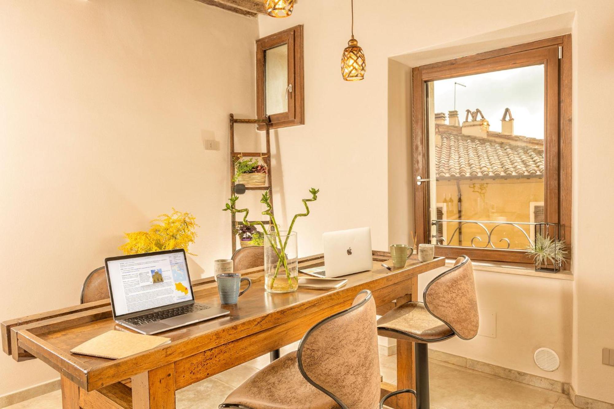 Palazzo Falcinelli Luxury Room In Montepulciano Center With Air Conditioning And Elevator エクステリア 写真