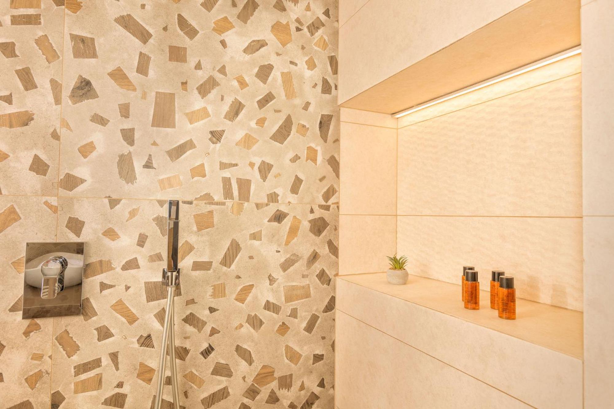 Palazzo Falcinelli Luxury Room In Montepulciano Center With Air Conditioning And Elevator エクステリア 写真